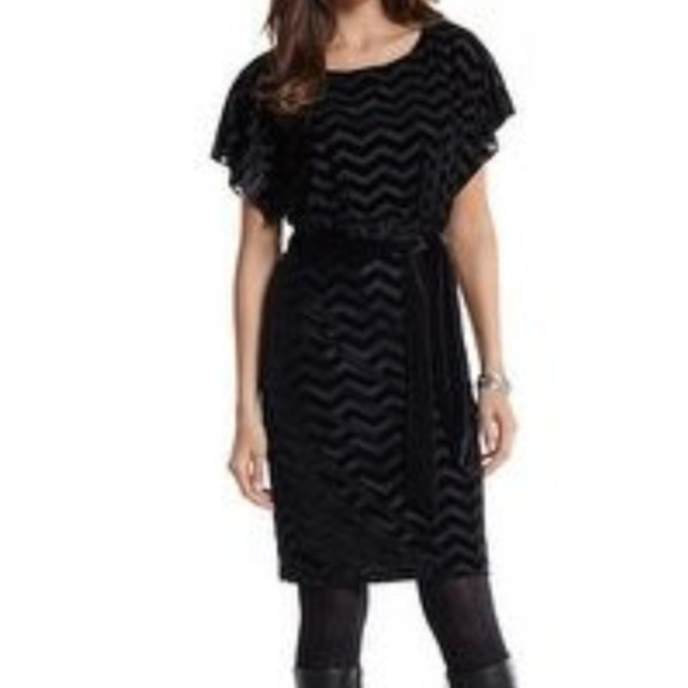 HOST PICK White House Black Market Black Dress